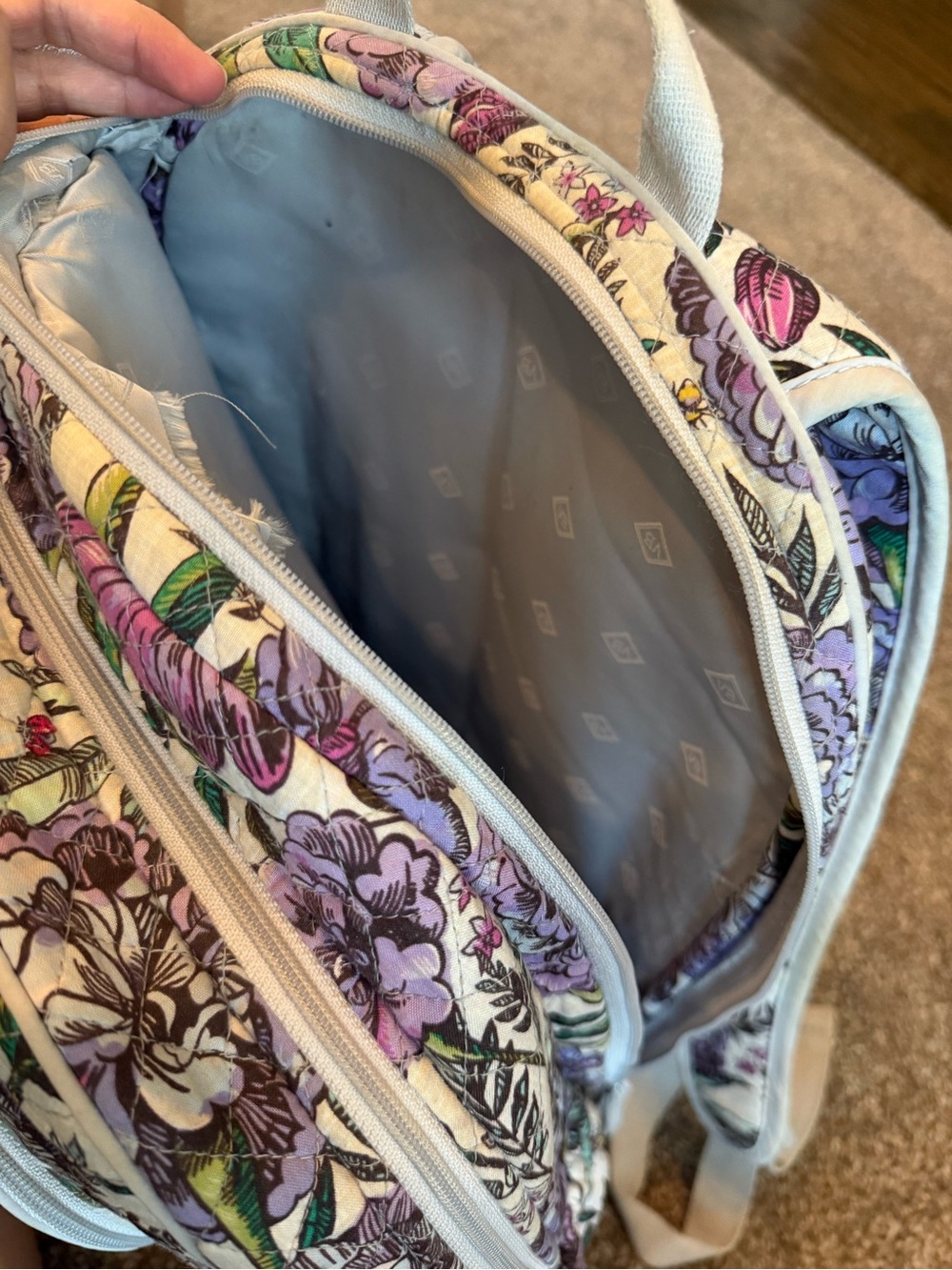 Vera Bradley Purple Floral Quilted Backpack multiple compartments - Picture 15 of 16